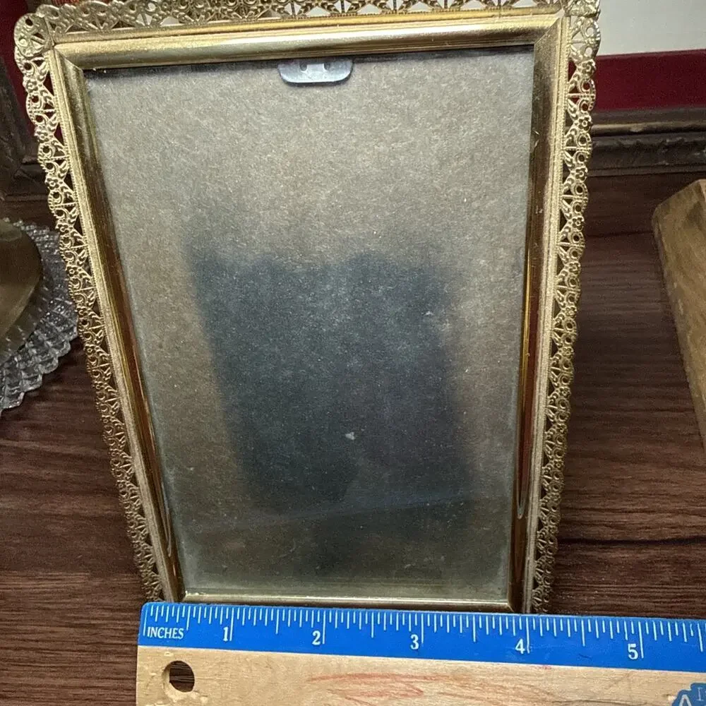 Vintage Gold Tone Filigree Picture Frame Ornate Metal Tabletop 4x6
